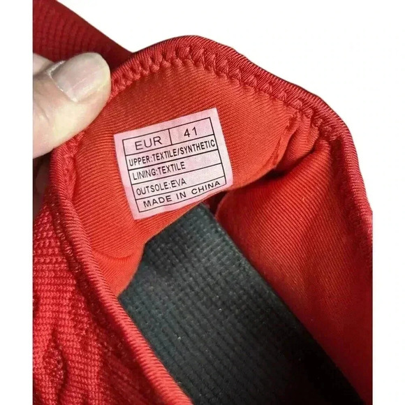 Women’s Slip On Walking Athletic Gym Workout Lightweight Sneaker 9.5 EU 41 Red - Picture 5 of 10